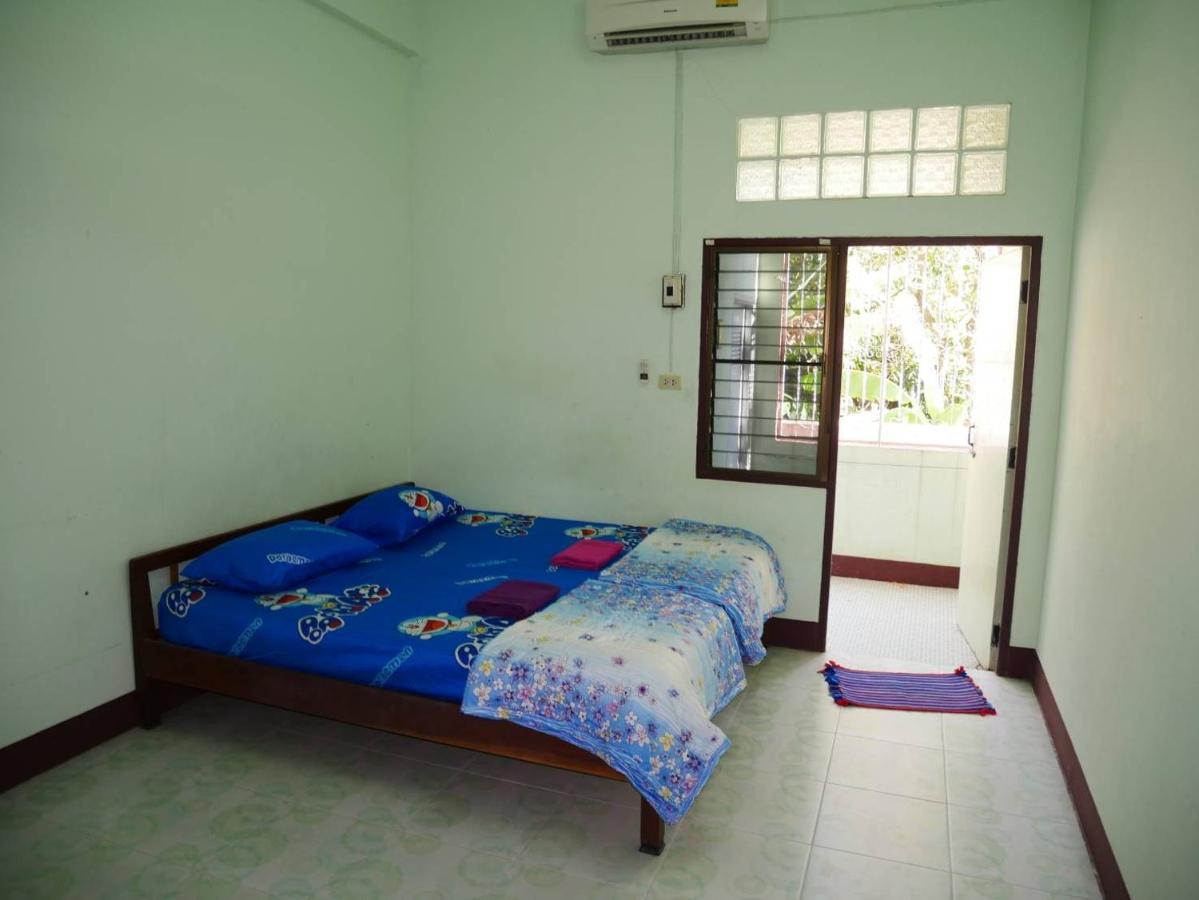 Aparthotel Kim Mansion คิมแมนชั่น Buriram Exteriér fotografie